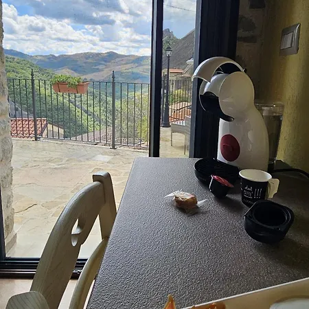 Paschiere By Keyhole Selection