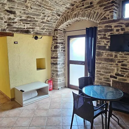 펜션 Paschiere By Keyhole Selection *