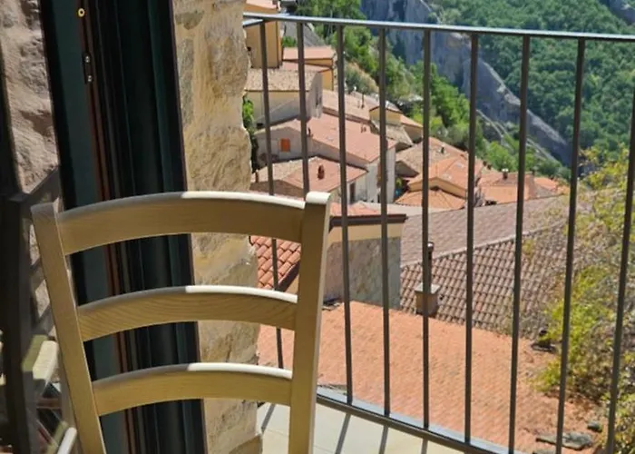 Paschiere By Keyhole Selection * Кастельмеццано